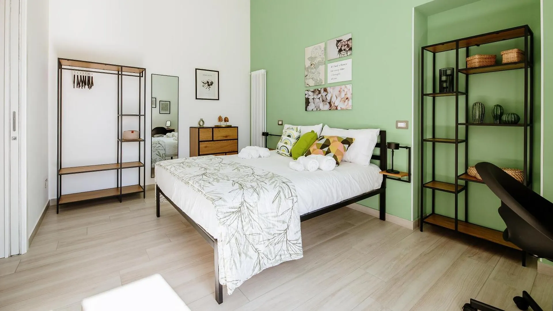 Botanic Apartments - Rooms Naples