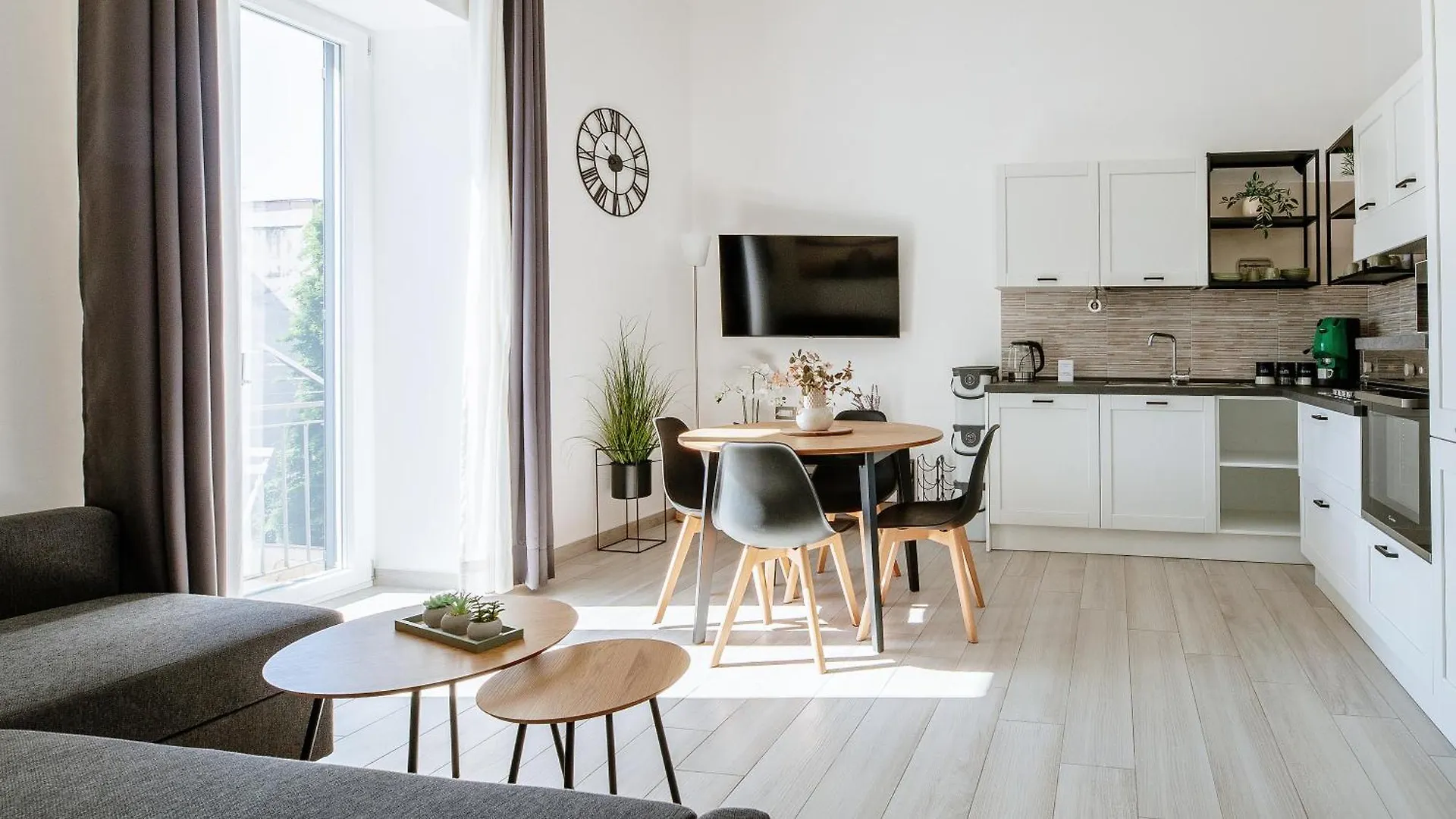 Botanic Apartments - Rooms Naples