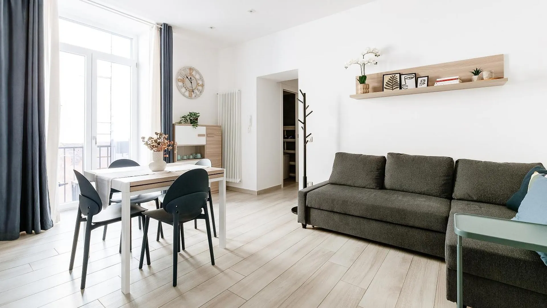 Botanic Apartments - Rooms contacts